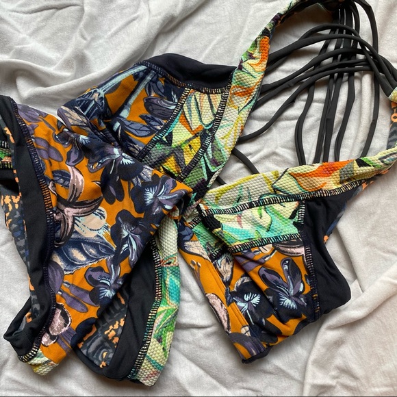 👙✨SET✨👙Maaji Bikini Reversible Strappy SMALL - Picture 4 of 13